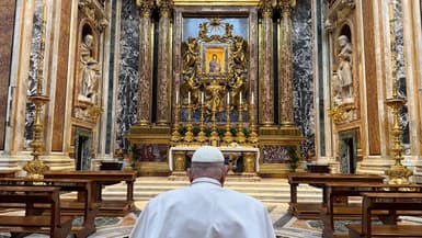 Le pape dans la basilique Sainte-Marie Majeure le 4 avril 2025.