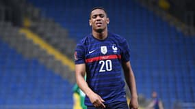 Anthony Martial grimace lors de Kazakhstan-France
