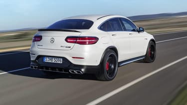 Après le GLC 43 AMG, Mercedes étoffe sa gamme avec le GLC 63 AMG (ici en version Coupé).