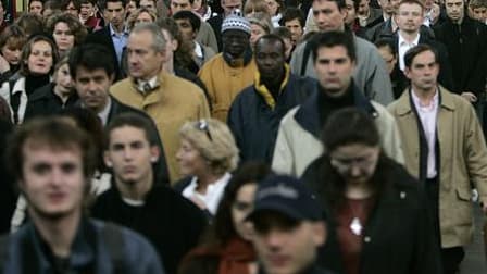 Les Français sont champions du monde du pessimisme quant à leur situation économique en 2011, éclipsant même les habitants de pays en guerre comme l'Irak ou l'Afghanistan, selon un sondage BVA-Gallup international réalisé pour Le Parisien. /Photo d'archiv