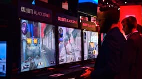 Activision  va investir davantage davantage dans ses plus grosses franchises, avec par exemple 20% de développeurs en plus progressivement consacrés à "Call of Duty, Candy Crush, Overwatch, Warcraft, Hearthstone et Diablo".
