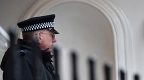 La police londonienne va enquêter sur les circonstances de la mort du jeune homme de 18 ans.