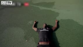 Balotelli humilié par un freestyler