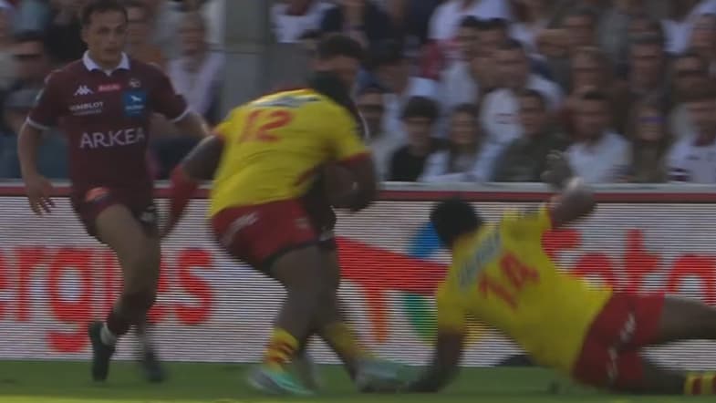 Nicolas Depoortère victime d'un très violent choc à la tête lors du match de Top 14 entre l'UBB et Perpignan, 12 octobre 2024