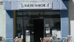 Le bar de Florence Balit, à Beaucaire, dans le Gard.