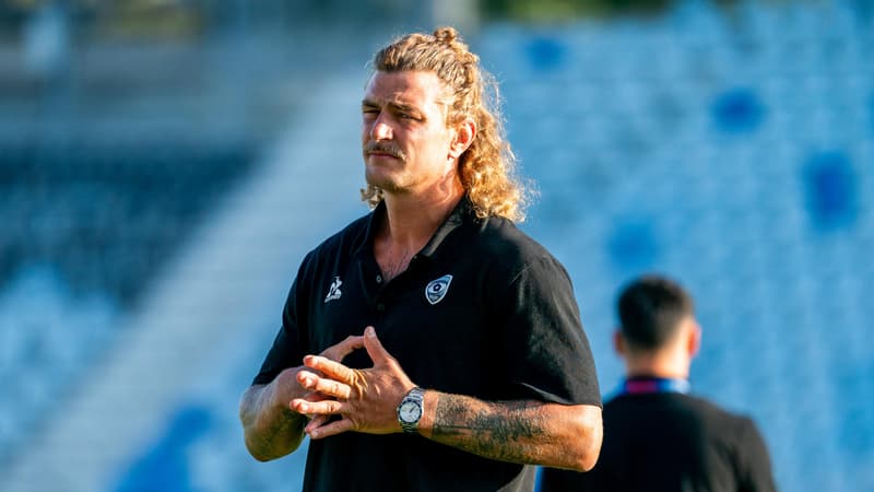 "Ils sont arrivés à sept mois et tout a basculé": la vive émotion de Bastien Chalureau sur son quotidien auprès de ses deux bébés grands prématurés