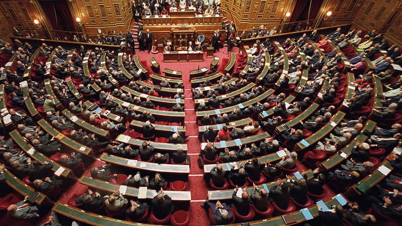 Le Sénat a basculé à droite, ce qui aura des conséquences pour le gouvernement.