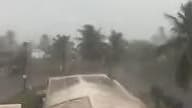 Guadeloupe sous une pluie diluvienne - Témoins BFMTV
