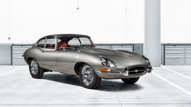 Le constructeur britannique va restaurer 10 Type E. Celle-ci est la première à se voir redonner une nouvelle jeunesse.
