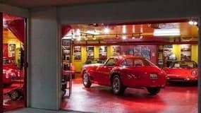 Des Ferrari, une Porshe et une Austin