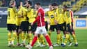 Les joueurs de Dortmund célèbrent un but face à Fribourg.