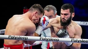 Artur Beterbiev prend le dessus sur Callum Smith