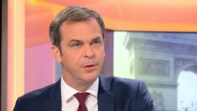 Olivier Véran le 12 mai 2022 sur le plateau de BFMTV-RMC.