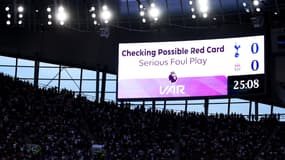 La VAR en action lors de Tottenham-Liverpool, le 30 septembre 2023.