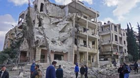 (Photo d'illustration) Des décombres dans la ville d'Idlib, après une double attaque à la bombe qui a fait plus de 10 victimes dont des civils, le 18 février 2019