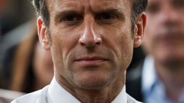 Le président français Emmanuel Macron, le 28 mars 2022 à Dijon