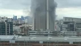 Saint-Denis : la tour Pleyel en feu - Témoins BFMTV