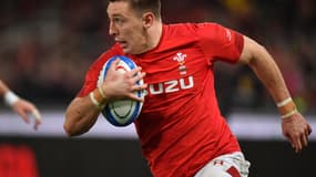 Josh Adams (Pays de Galles)