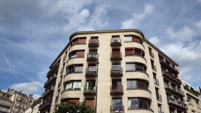 Dans l'ancien, de 1996 à 2015, le mouvement de hausse de prix a atteint 157% pour les appartements et 128% pour les maisons, selon les Notaires d'Ile-de-France.
