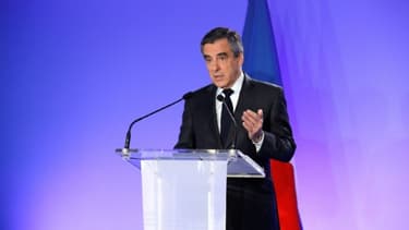 François Fillon fait une déclaration sur la lutte contre le terrorisme à son QG de campagne le 21 avril 2017