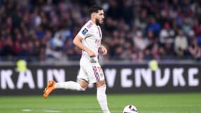 Rayan Cherki face à Monaco.