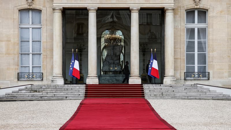 ÉDITO. Retraites, prix à la pompe, remboursement de la santé: la bombe sociale au cœur de 2027 (mais qui paiera?)
