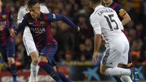 Neymar face à Carvajal