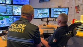 Le centre de vidéoprotection situé dans l’hôtel de police municipale de Carros (Alpes-Maritimes)
