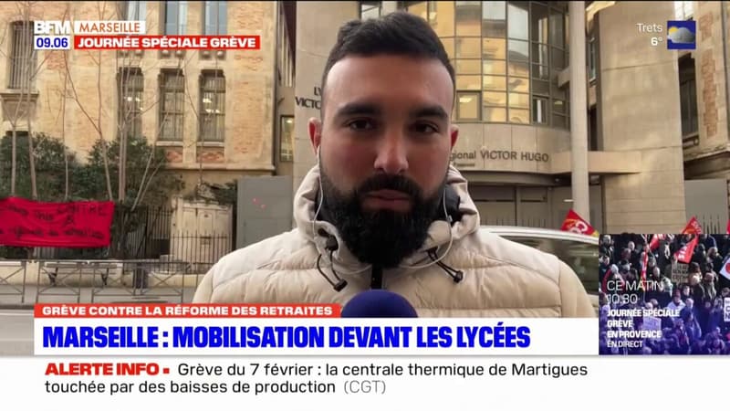 Grève du 7 février: des élèves mobilisés devant le lycée Victor-Hugo à Marseille
