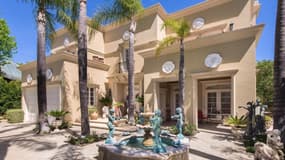 Le chanteur Tom Jones a mis en vente sa villa de Beverly Hills, en Californie