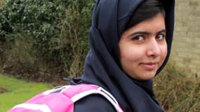 La jeune pakistanaise Malala, blessée en novembre par les talibans, et soignée en Grande-Bretagne a pu retourner à l'école mardi.