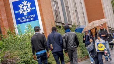 Les mesures prise visent à préserver les revenus des familles proches des seuils diminuant le montant des allocations