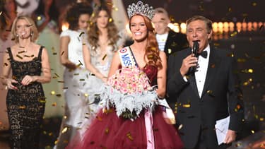 Maeva Coucke, Miss France 2018, lors de son sacre à Châteauroux