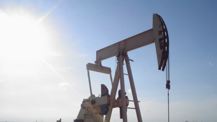 La chute des cours du pétrole malmène les groupes pétroliers