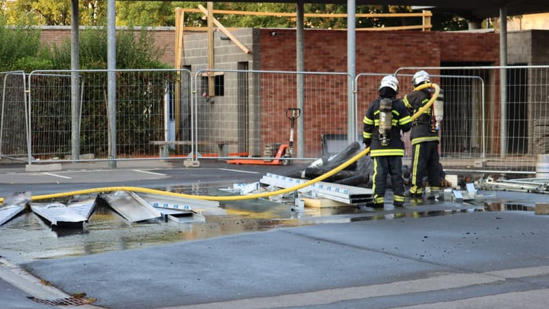 Les pompiers sont intervenus pour un feu de matériel de chantier à Douai. 