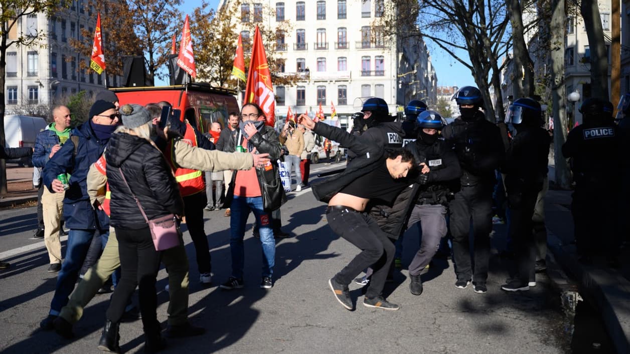 agressionLyonmanif3.jpg
