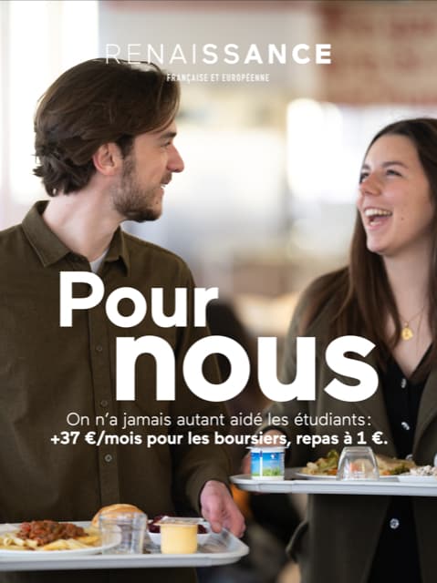 "Pour nous": la campagne d’affichage de Renaissance pour les 6 ans d’Emmanuel Macron au pouvoir.