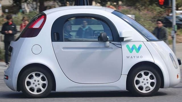 Renault et Nissan ont signé un partenariat avec la filiale de Google.