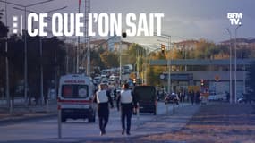 Des ambulances à Kahramankazan, à quelque 40 kilomètres au nord d'Ankara, le 23 octobre 2024, après un attentat qui a fait 5 morts et 22 blessés.