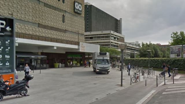 Le centre commercial de la Part-Dieu, à Lyon - Google Maps
