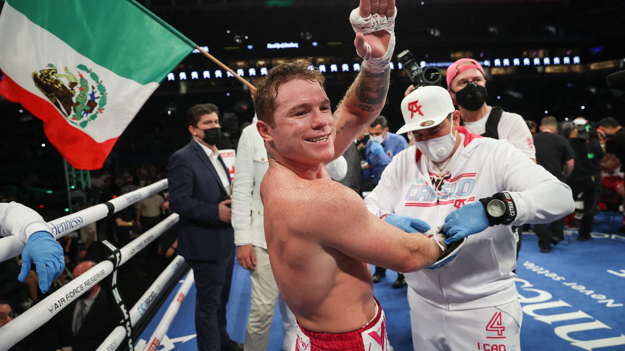 Saul "Canelo" Alvarez Saul "Canelo" Alvarez