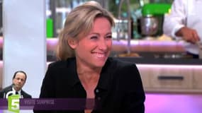 Zapping TV : Bruno Le Maire chante une chanson d’amour à Anne-Sophie Lapix