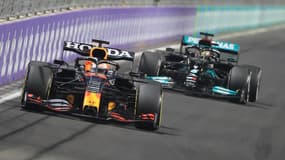 Max Verstappen et Lewis Hamilton