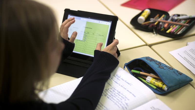 Les tablettes numériques pourraient investir toutes les écoles dès les prochaines rentrées.