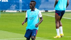 Idrissa Gueye lors d'un entraînement du PSG, août 2022