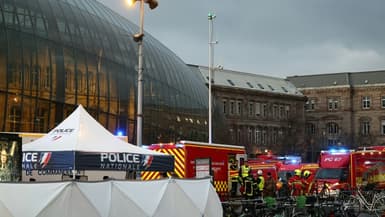 Des secouristes devant la gare de Strasbourg suite à une collision de deux tramways, le 11 janvier 2025