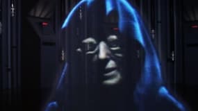 L'empereur Palpatine, tel qu'il apparait dans l'épisode 5 de "Star Wars", "L'Empire contre-attaque". Clive Revill le double dans la première version du film