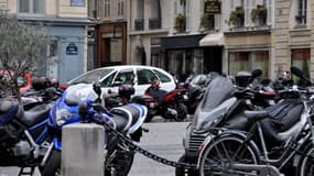 Des deux-roues dans Paris