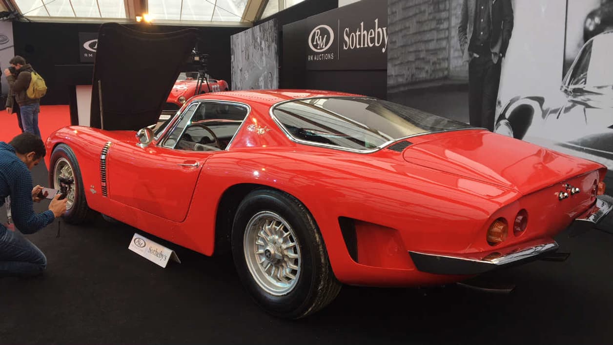L'Iso Grifo mise en vente pâr Rm Sotheby's est le 8e exemplaire des 10 produits en 1964. L'Iso Grifo mise en vente pâr Rm Sotheby's est le 8e exemplaire des 10 produits en 1964.