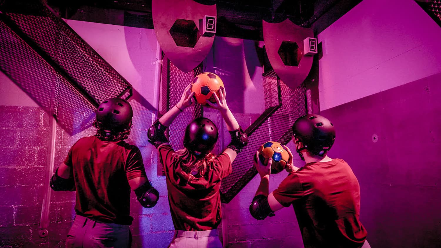 Action game Heroes Academy. 